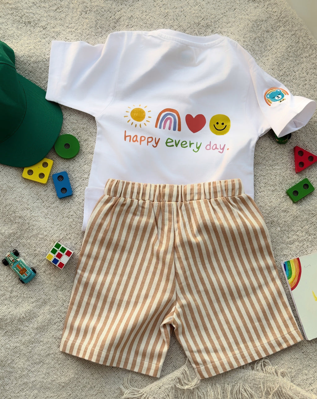 Cotton Graphic Statement T-Shirt and Shorts Set for Boys - White